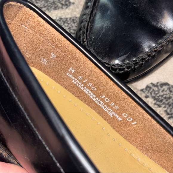 Weejuns Heritage Larson Leather Penny Loafers Black Size 9 - Picture 8 of 10